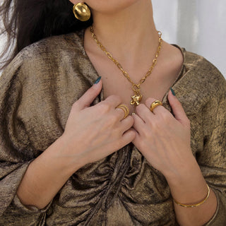 Lyla Sailor Clasp Chain Necklace