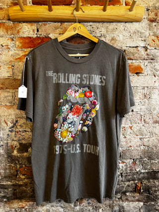Applique Rolling Stones Tee - Pattern will vary
