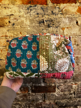 Quilted Travel Bags (3 sizes) - Patterns Vary