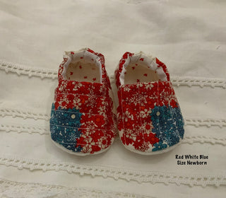 Baby Booties - Newborn (patterns vary)